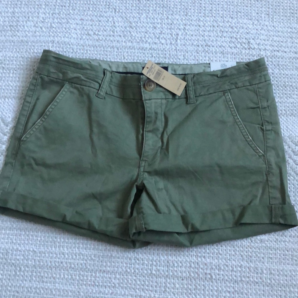 AE shorts